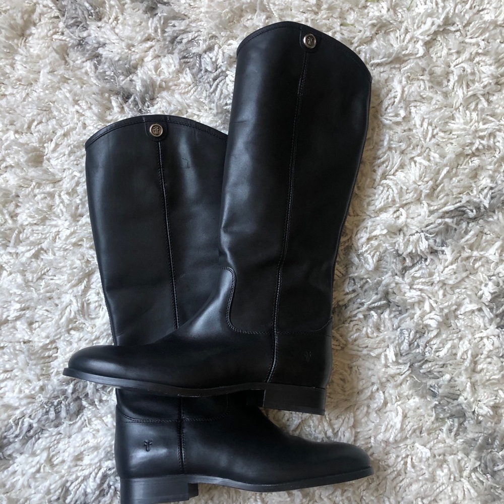 New Frye Melissa Button 2 Boots Black Size 8.5, 9 - Picture 2 of 15
